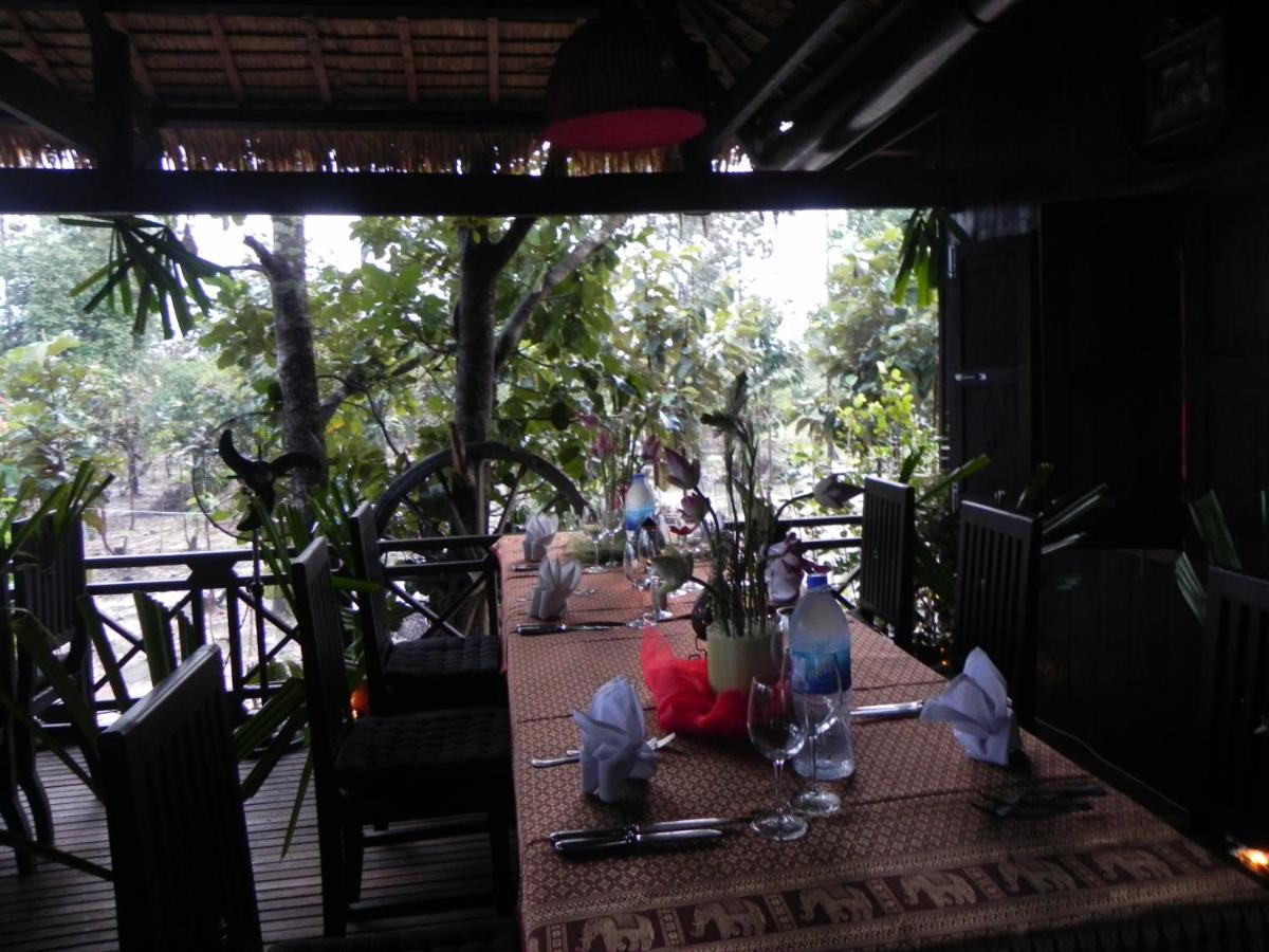 The Bong Thom Homestay Сиемрип Экстерьер фото