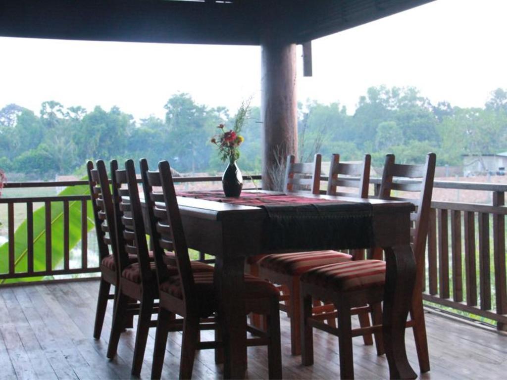 The Bong Thom Homestay Сиемрип Экстерьер фото