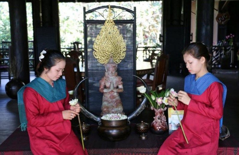The Bong Thom Homestay Сиемрип Экстерьер фото