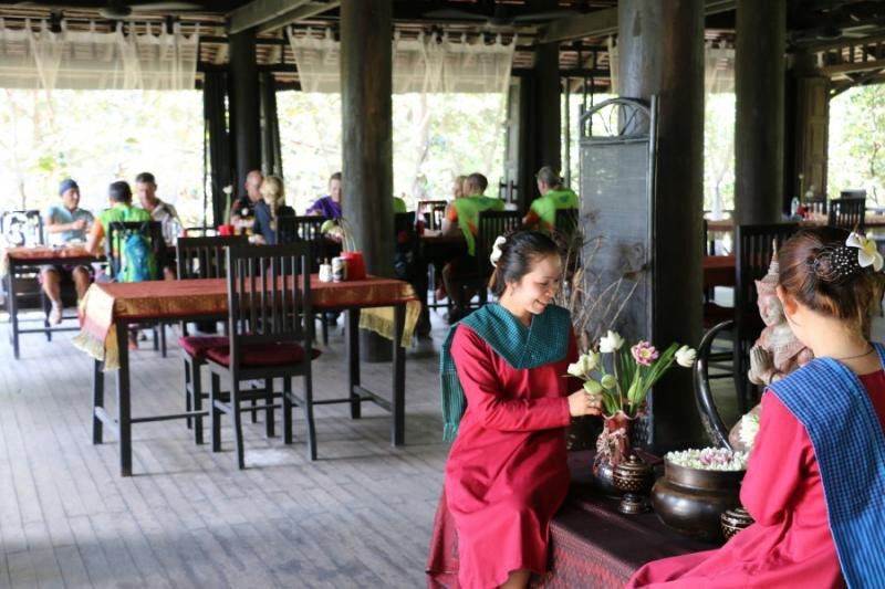 The Bong Thom Homestay Сиемрип Экстерьер фото