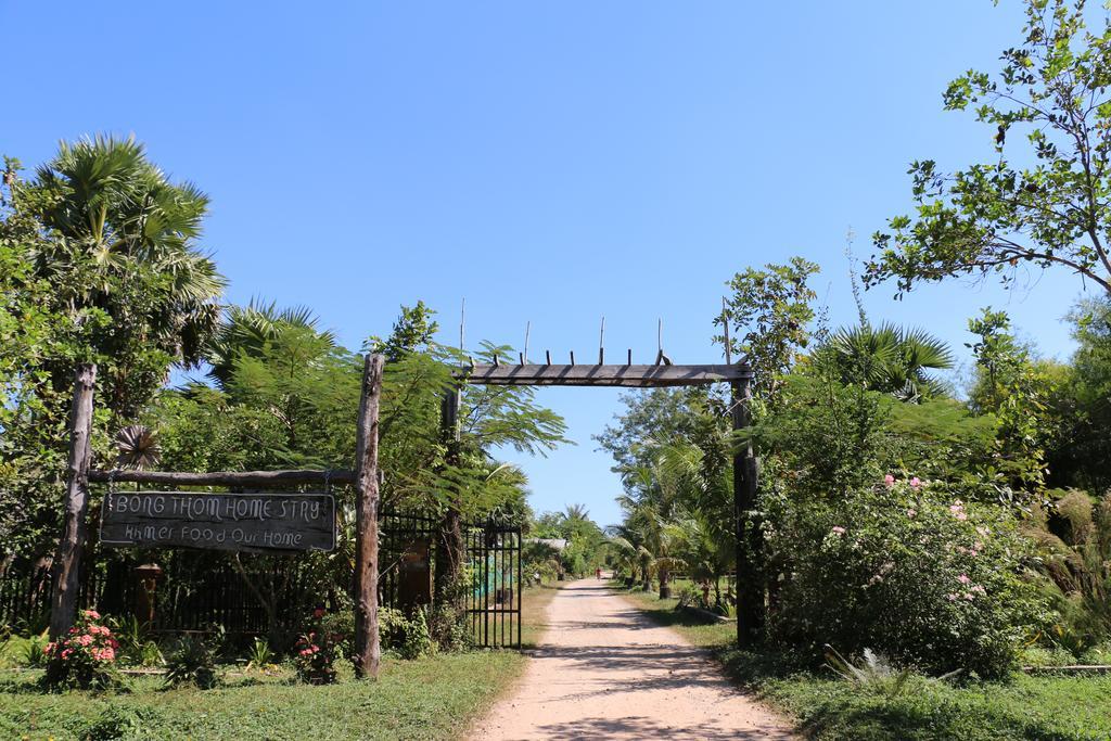 The Bong Thom Homestay Сиемрип Экстерьер фото