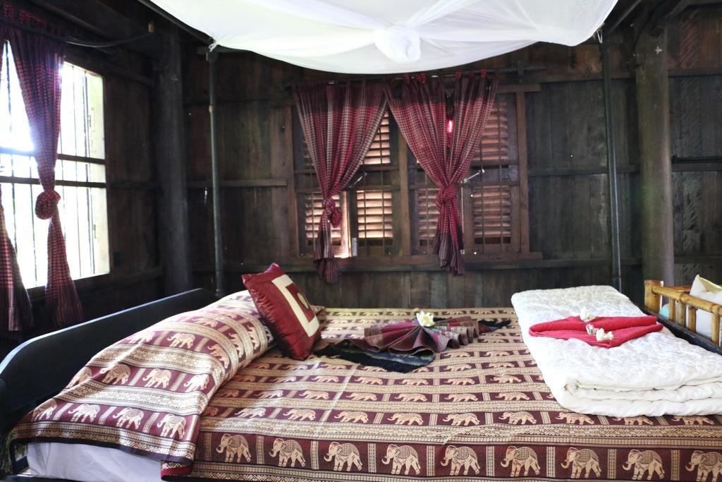 The Bong Thom Homestay Сиемрип Экстерьер фото